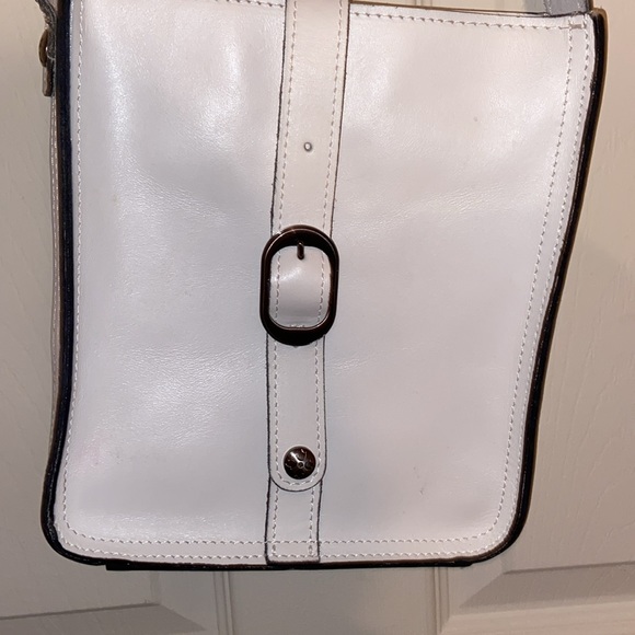 Patricia Nash - Picture 4 of 12